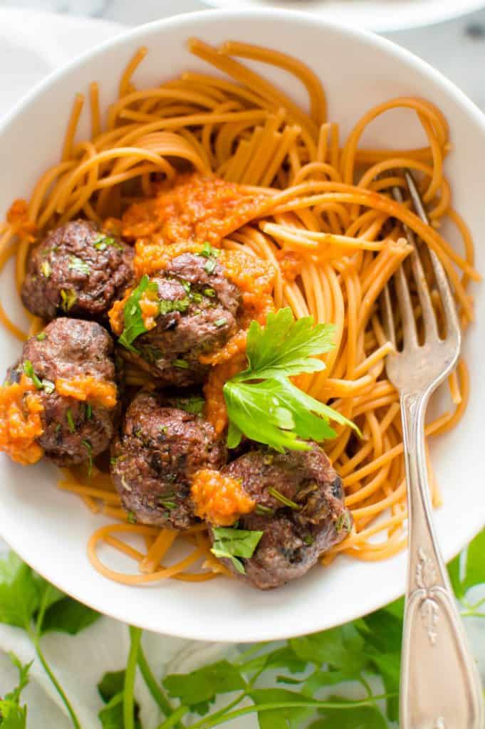 These beef and mushroom meatballs are easy, quick and sure to become a household favorite! Full of flavor, yet made with just 7 ingredients, they are Whole30, Paleo, gluten free, egg-free, and dairy-free.