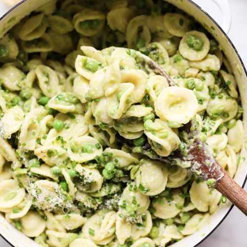 15-Minute Creamy Pasta with Peas served