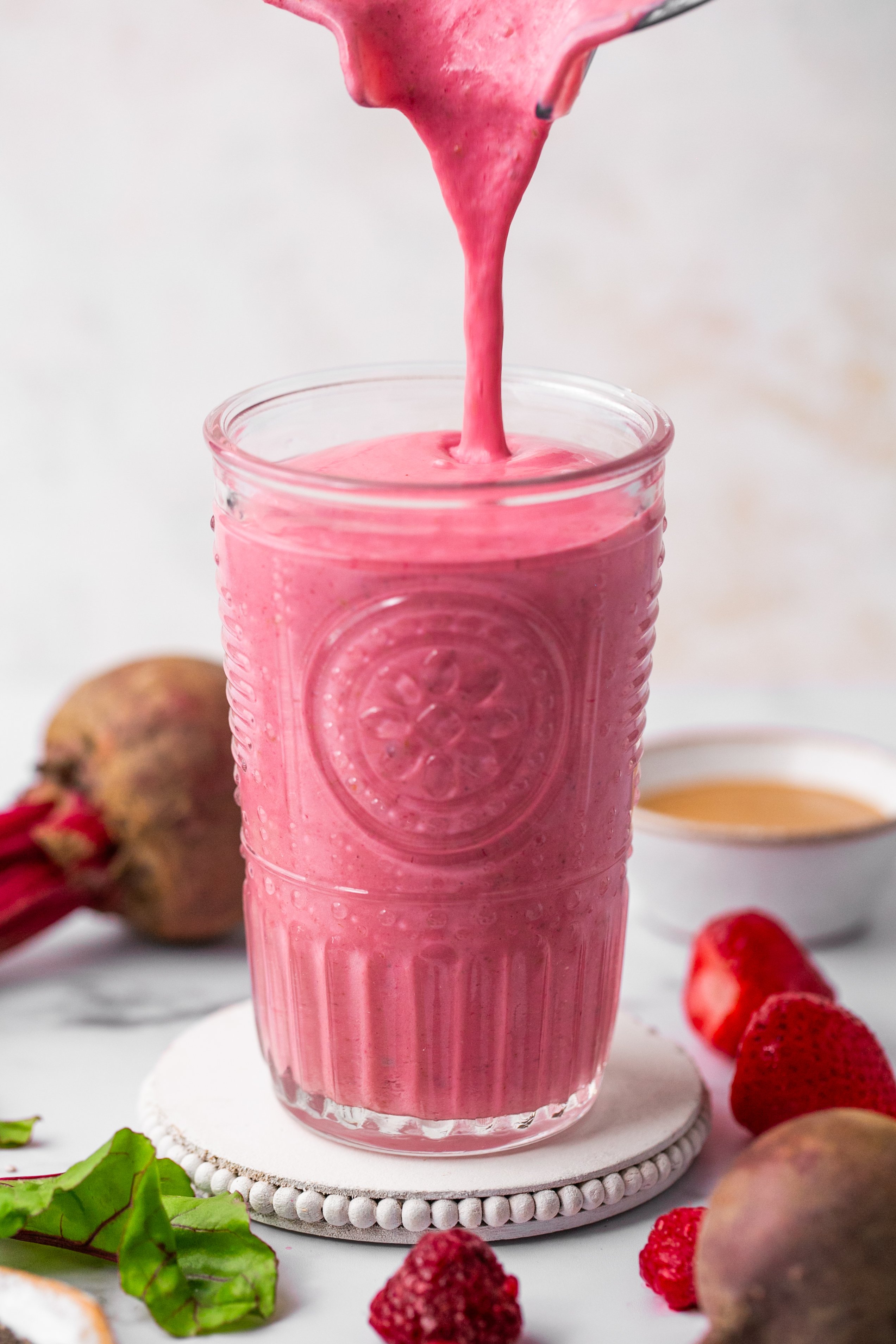 Filling 5-Minute Berry Beet Smoothie